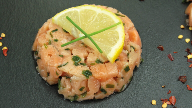 recette Mollers tartare de saumon exotique
